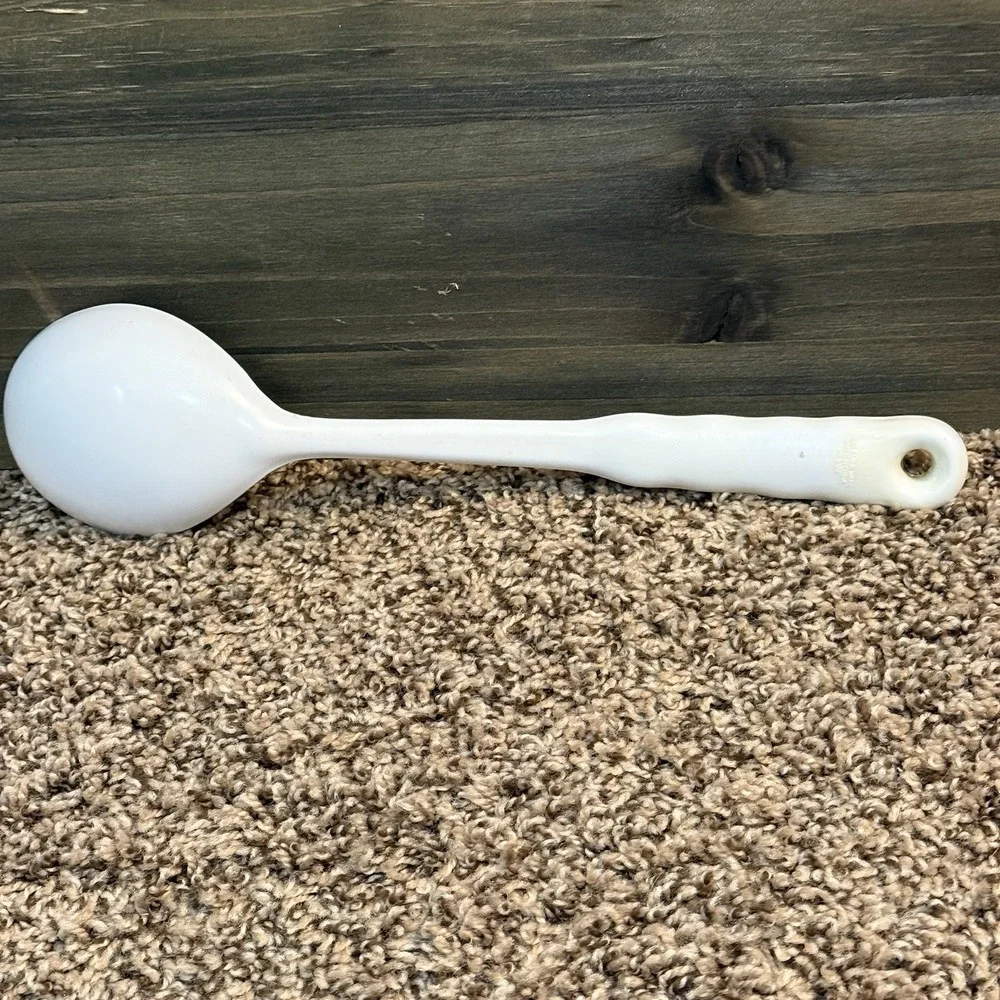 Vintage Melamine Ware Spoon‎ Fruit Hard Plastic White